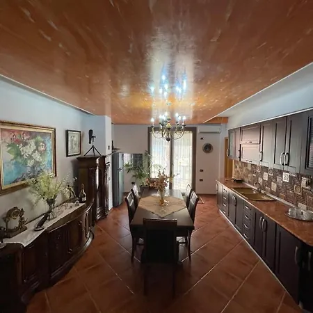 Venus - Cozy With Terrace Apartament Wlora