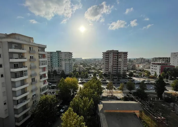 Venus - Cozy With Terrace Vlorë