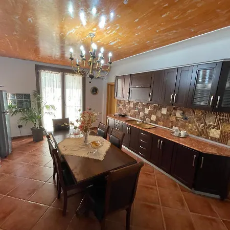 Venus - Cozy With Terrace Vlore