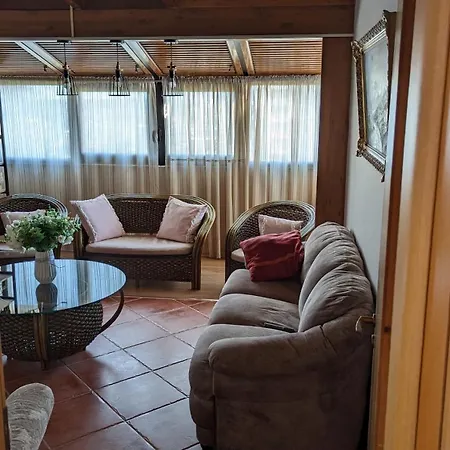 Venus - Cozy With Terrace