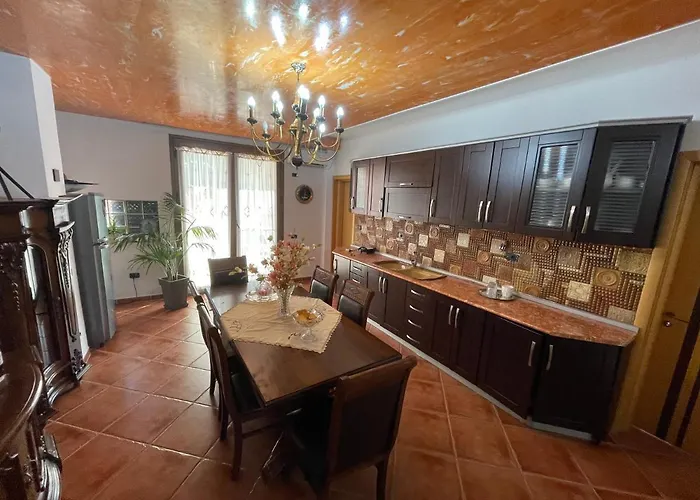 Venus - Cozy With Terrace Vlorë