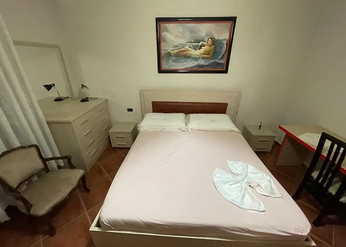 Apartmán Venus - Cozy With Terrace Vlorë